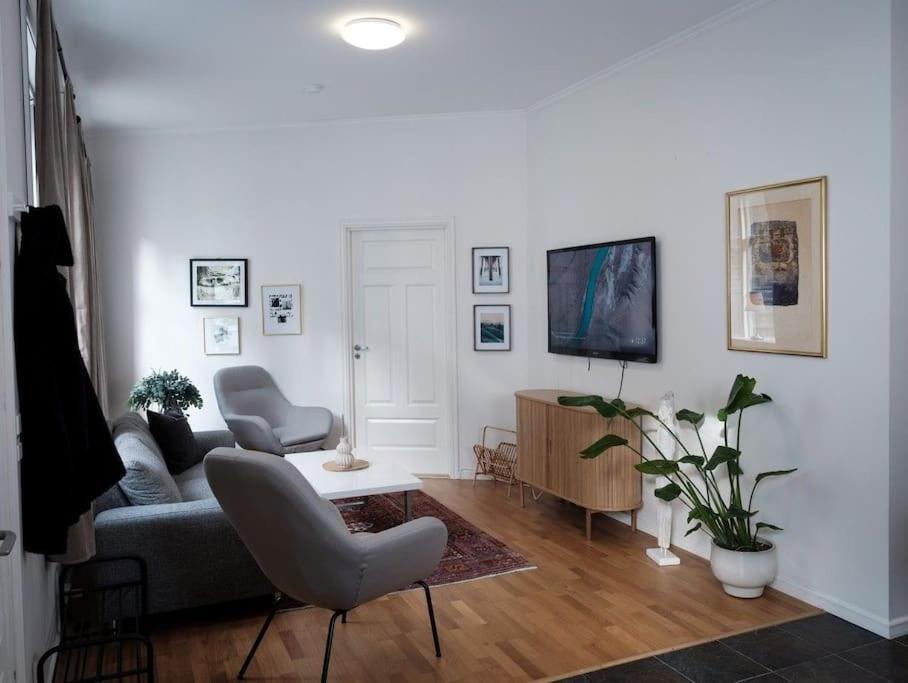 In The Heart Of Brosundet! Fully Equipped 3 Bed Room Ap 奥勒松 外观 照片